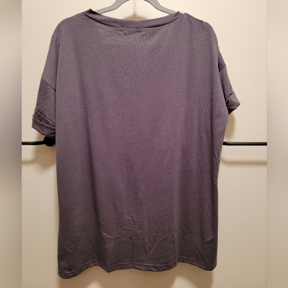 Miholl Short Sleeve V-Neck Shirt - Picture 6 of 8